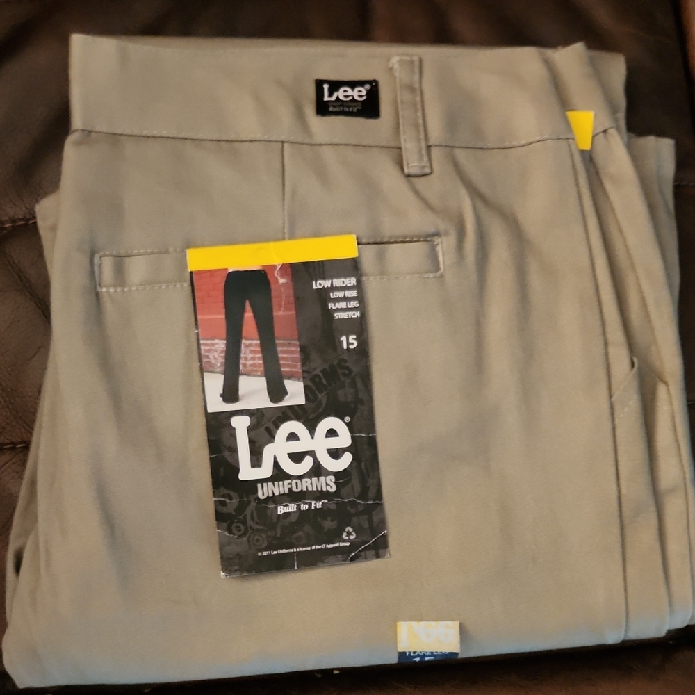 Lee Uniforms Women's Khaki Chinos Pants NWT Flares Size 15